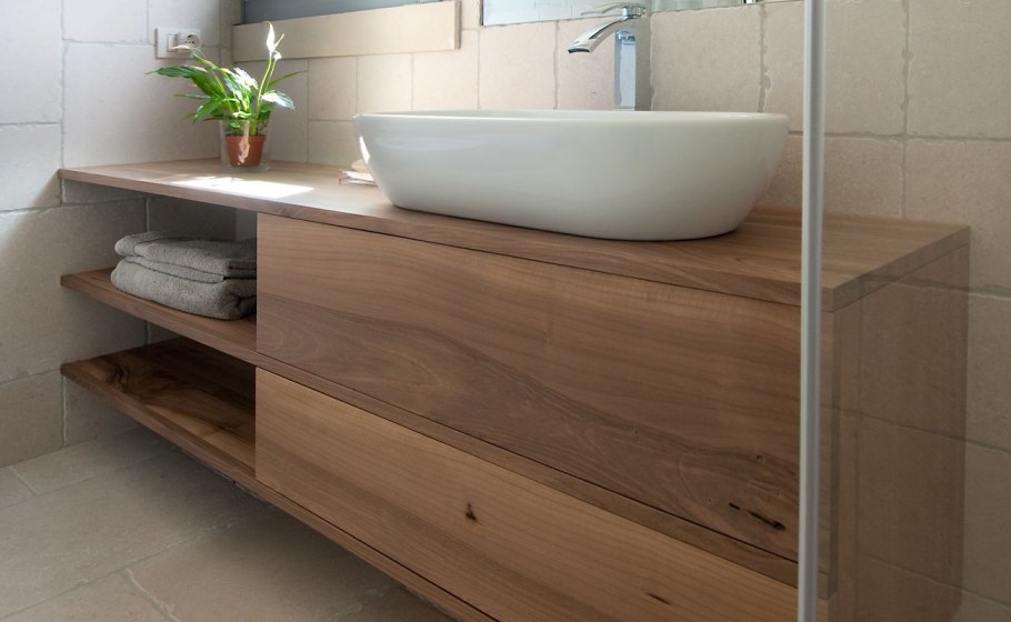 Сделать деревянную тумбу под раковину в ванную г.Шахты