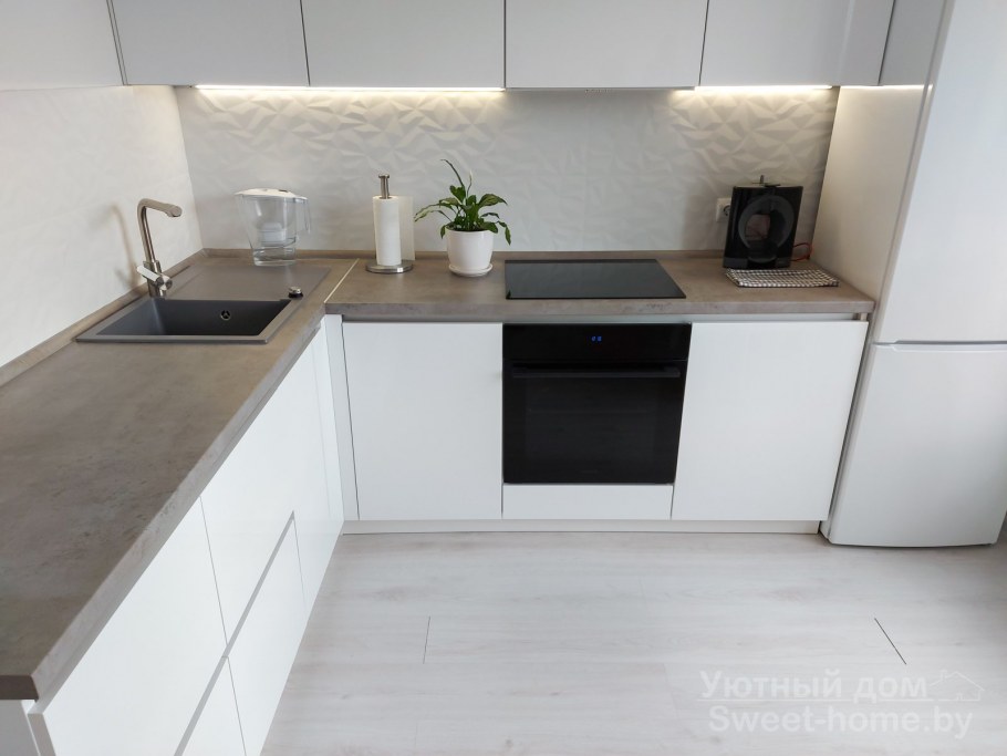 Кухня мышиного цвета