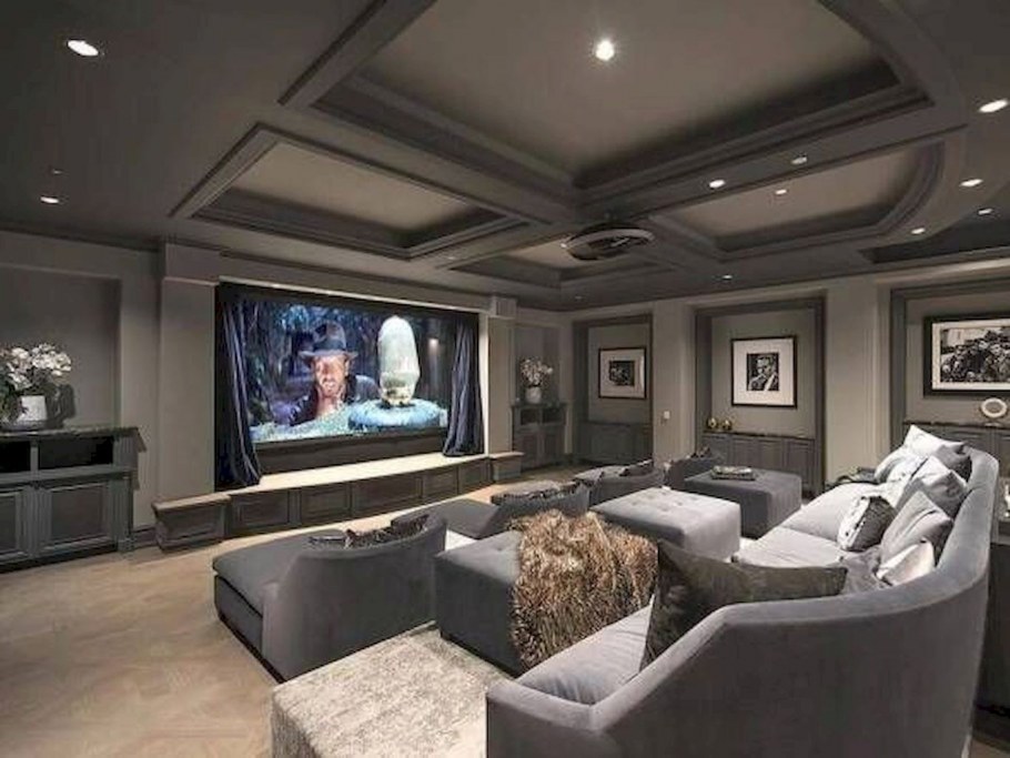 Домашний кинотеатр в доме