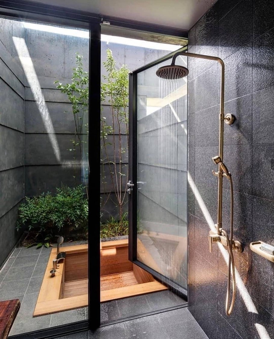 Необычные душевые комнаты