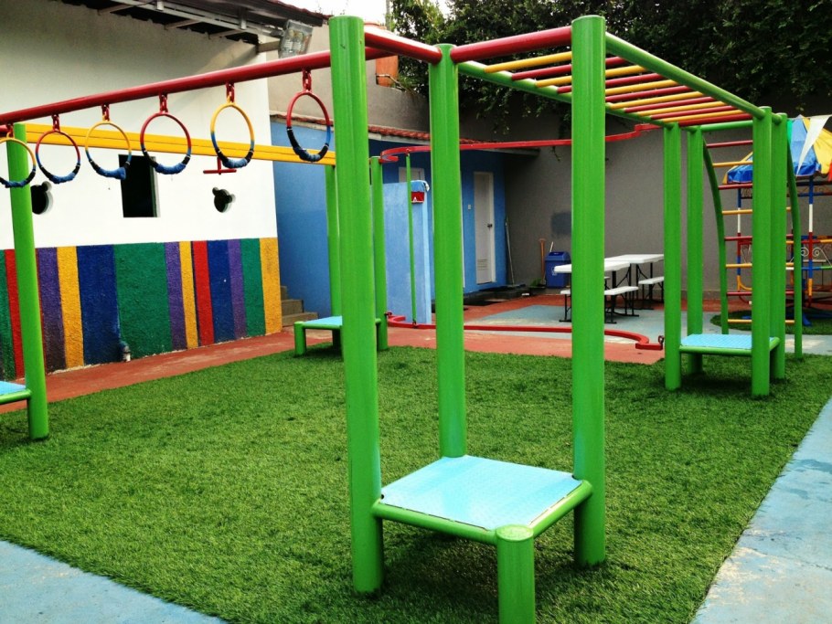 Резиновая плитка детская площадка