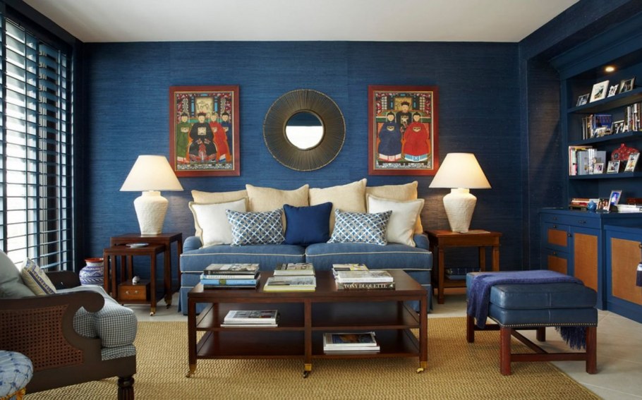 Гостиная с синими стенами