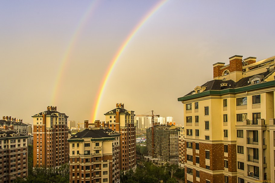 Дом под радугой