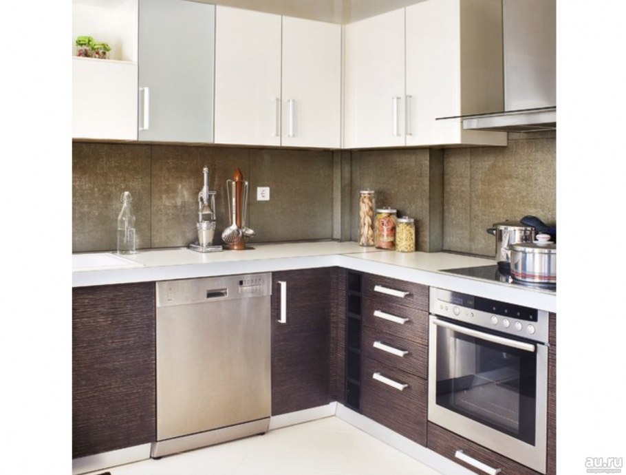 Кухни в бело коричневом цвете