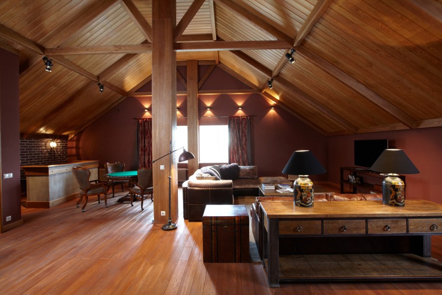 Отделка мансарды