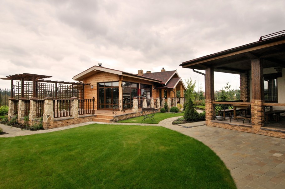 Дачный участок в стиле Шале