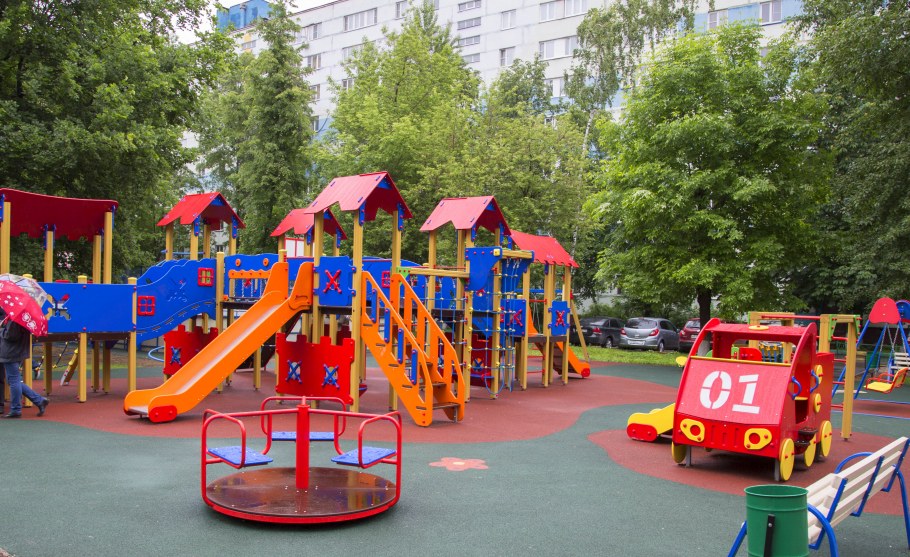 Детские площадки во двор