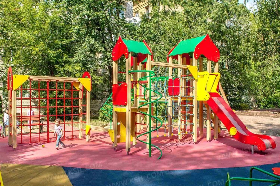 Благоустройство двора