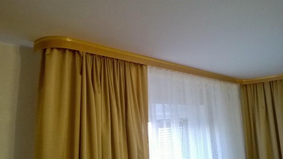 Багетные карнизы для эркера