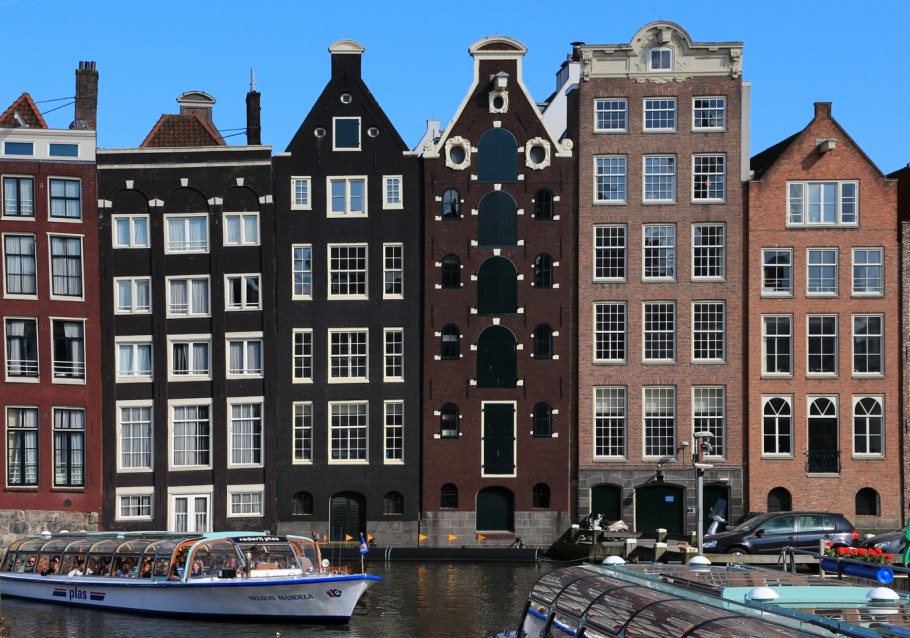 Здание таможни Амстердам