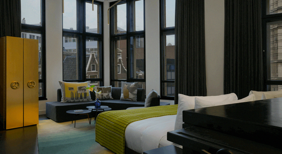 Отель Library в Амстердаме