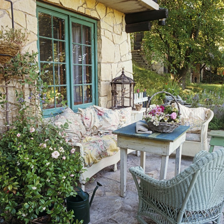 Веранда в стиле шебби Шик