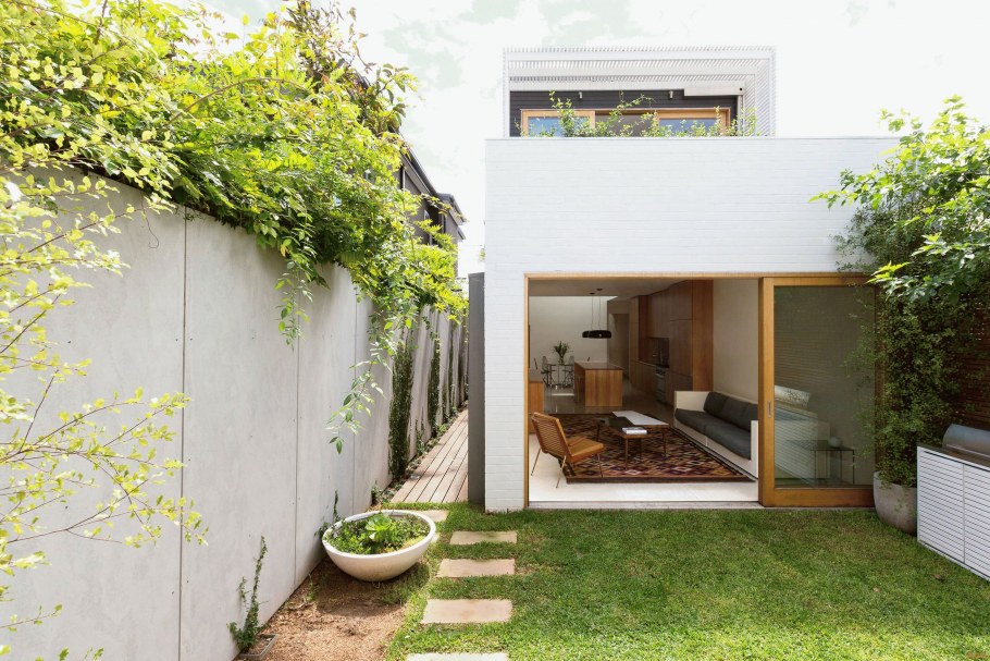 Дом на длинном узком участке