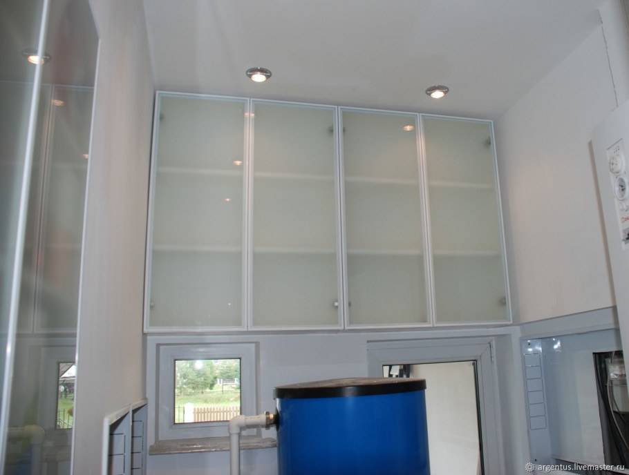 Антресоль алюминиевый профиль