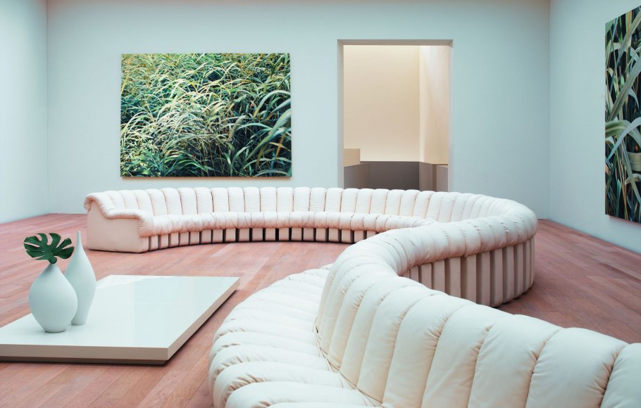 Необычные большие диваны