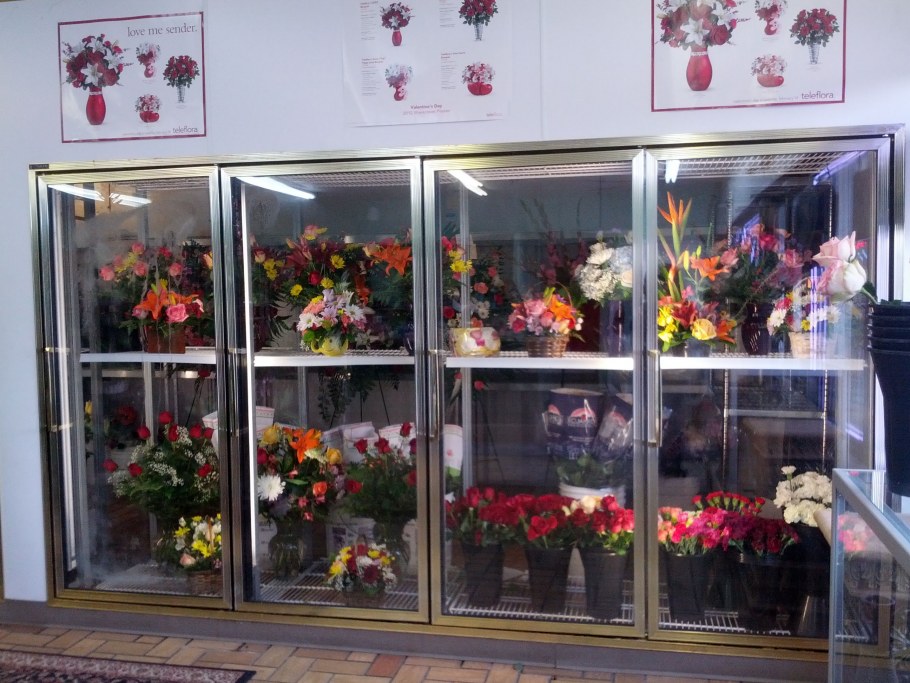 Витрина с цветами