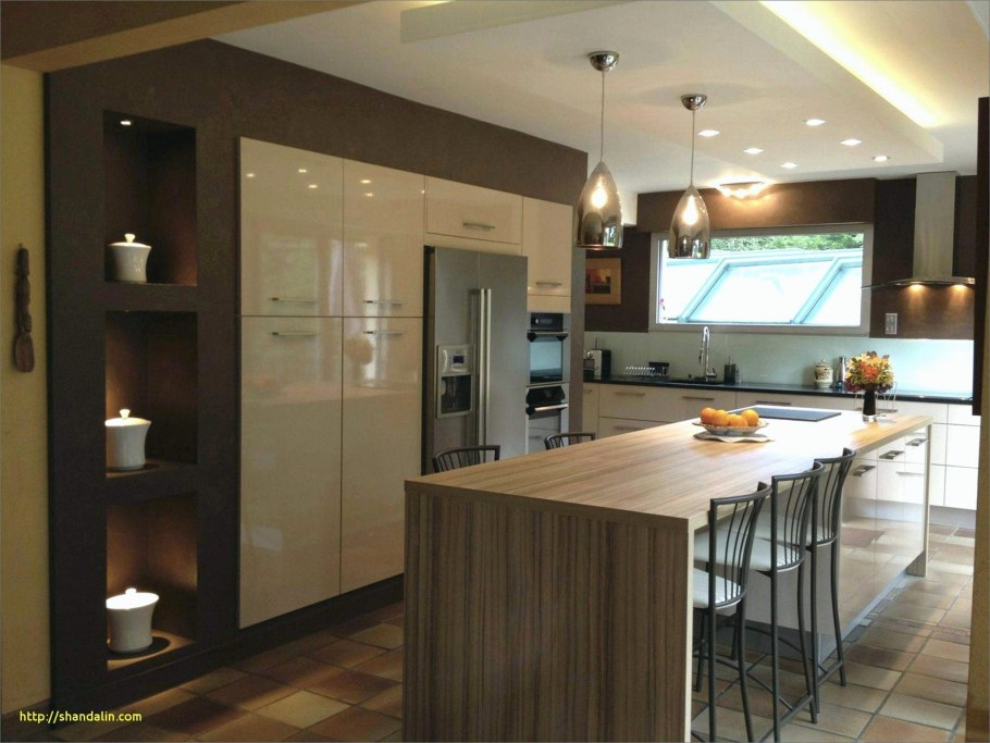 Сочетание коричневого в интерьере кухни