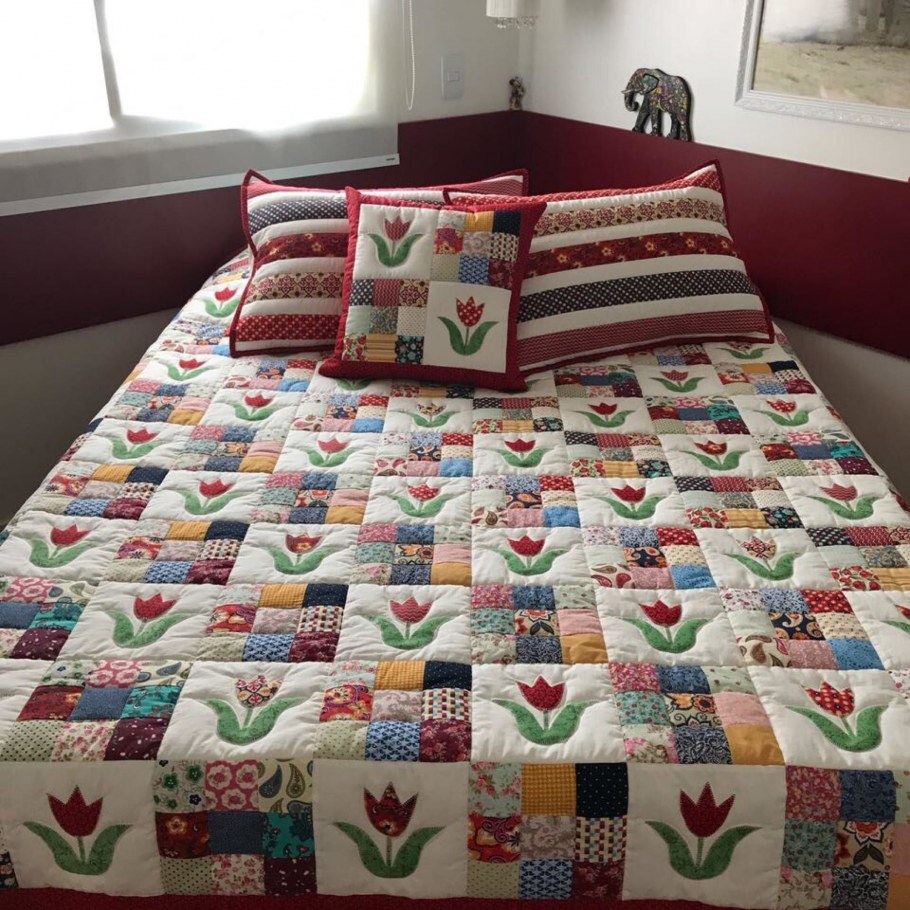 Лоскутное шитье покрывало