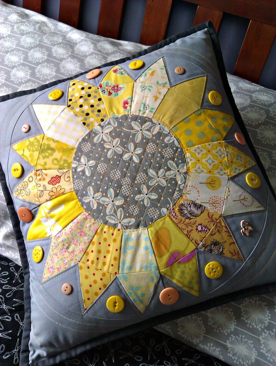 Лоскутное шитье подушки