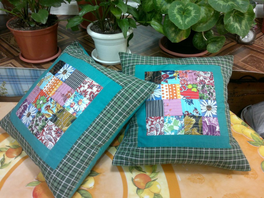 Рукоделие из кусочков ткани