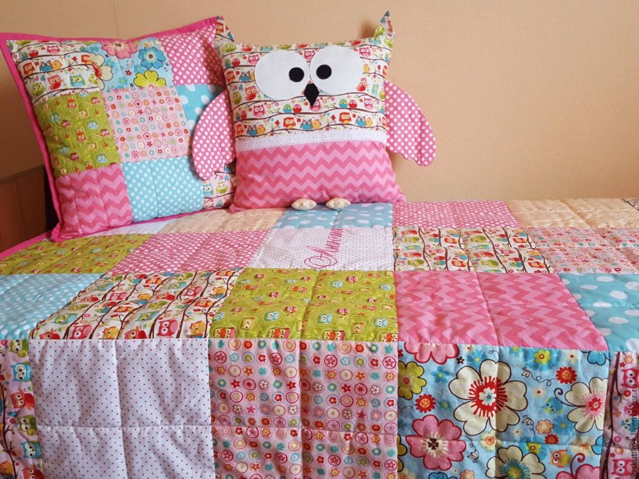 Лоскутное покрывало на кровать