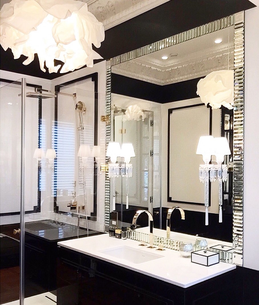 Черно фиолетовая гостиная