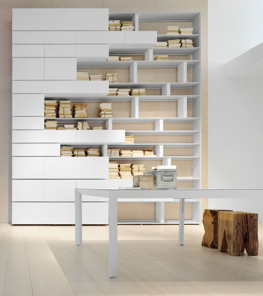 Дизайнерские угловые полки