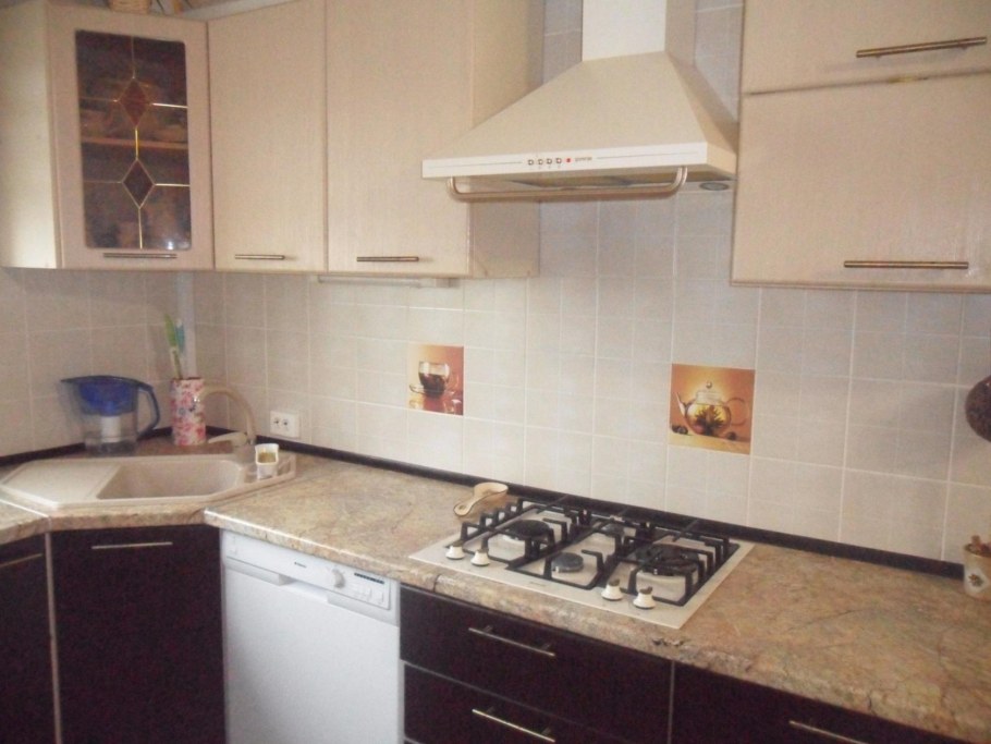 Кухонный гарнитур цвет кофе с молоком