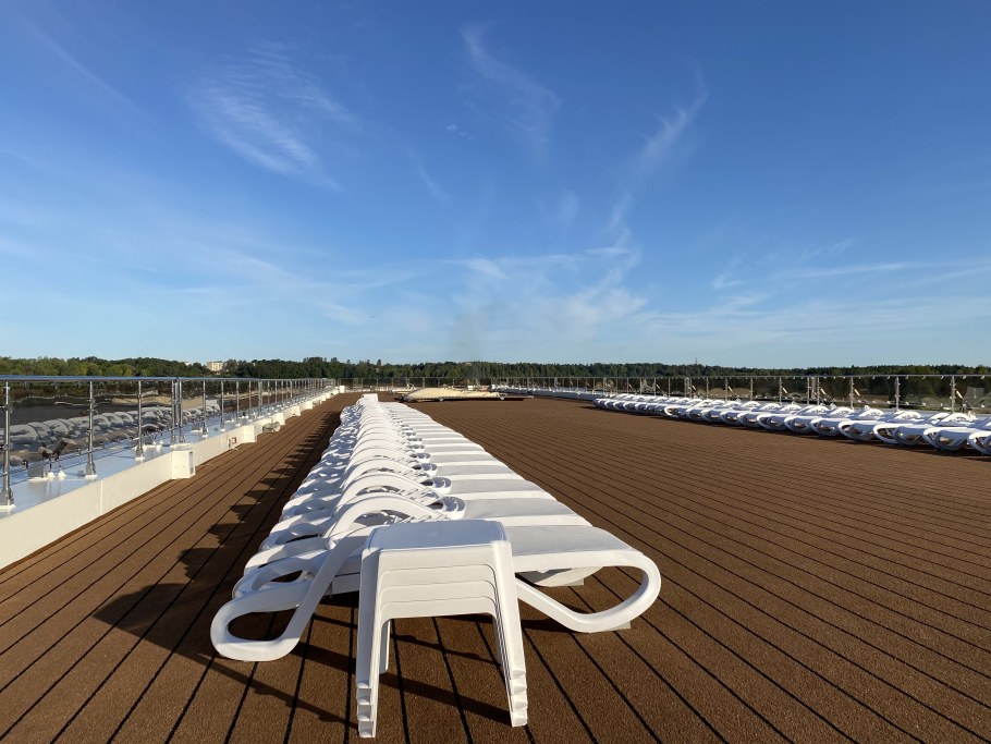 Теплоход класса Люкс Мустай Карим