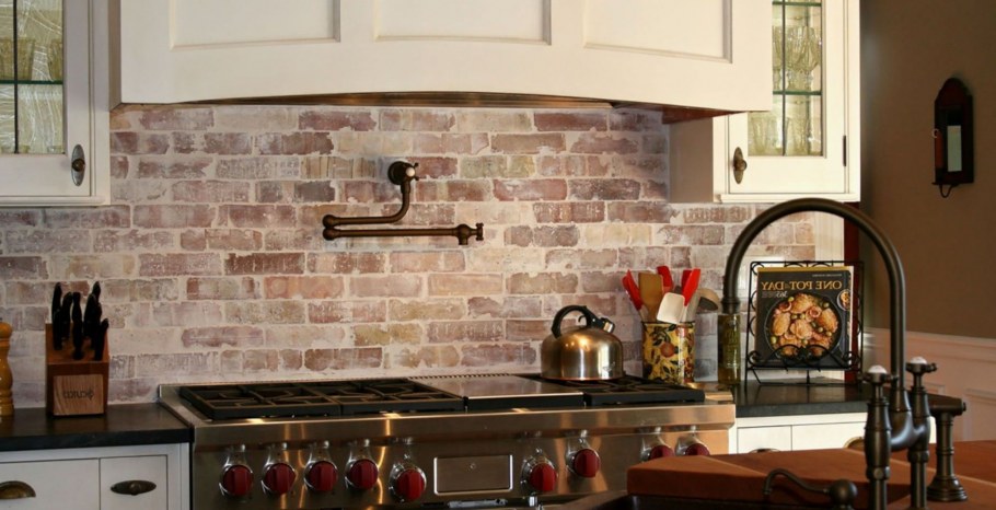 Кухня без верхних шкафчиков