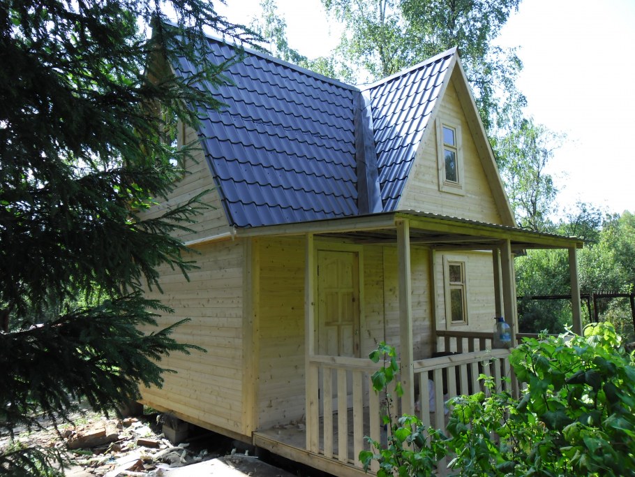 Дачный домик из сибпанелей