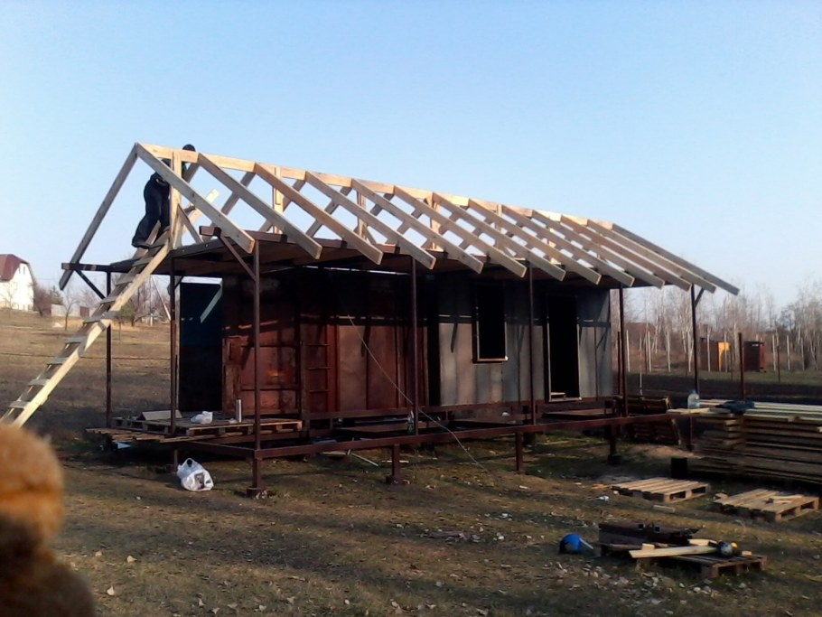 Строительство временного дома