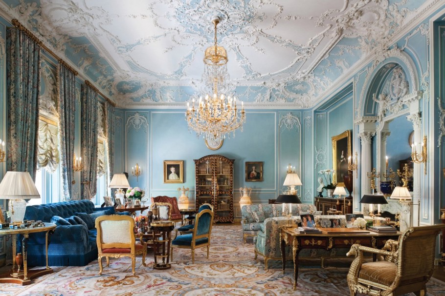 Дворец - Luxury Antonovich Design