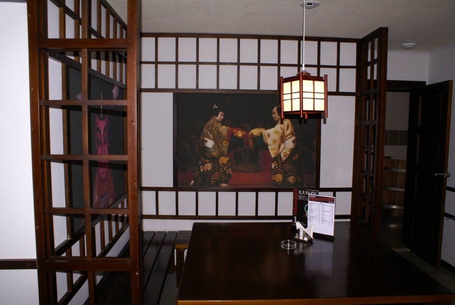 Деревянная решетчатая перегородка