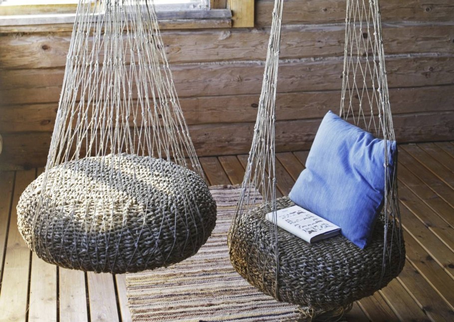 Подвесное кресло из покрышек