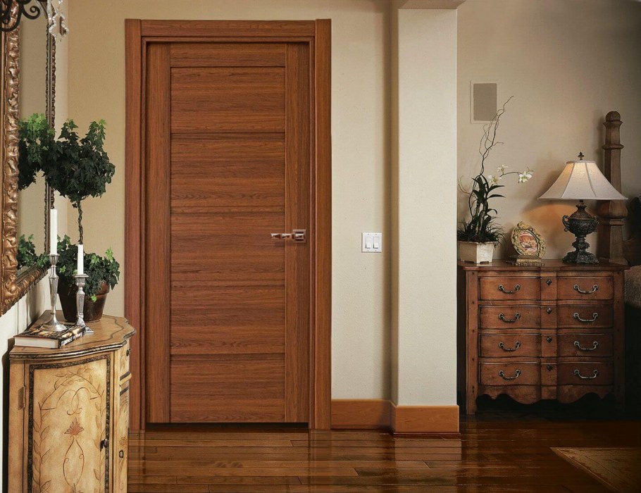 Двери филенчатые межкомнатные деревянные