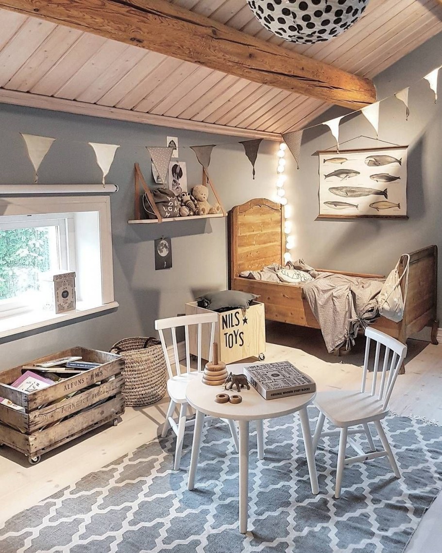 Детская в деревянном стиле