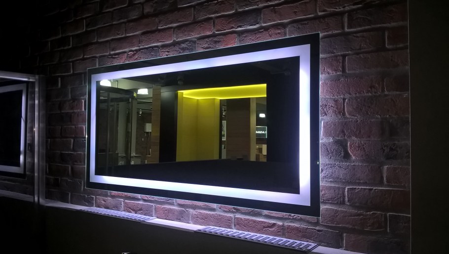 Зеркало с подсветкой конструкция