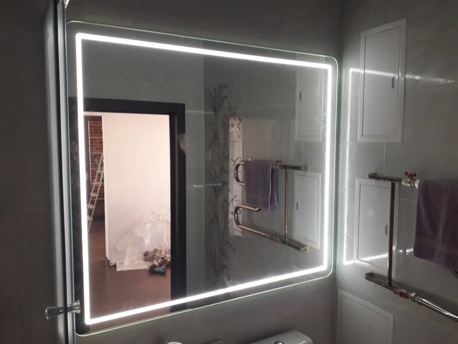 Зеркало с подсветкой МТ 2647