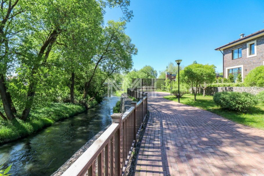 Коттеджный поселок Староникольское Киевское шоссе