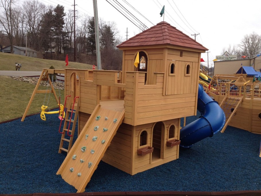 Игровая площадка замок