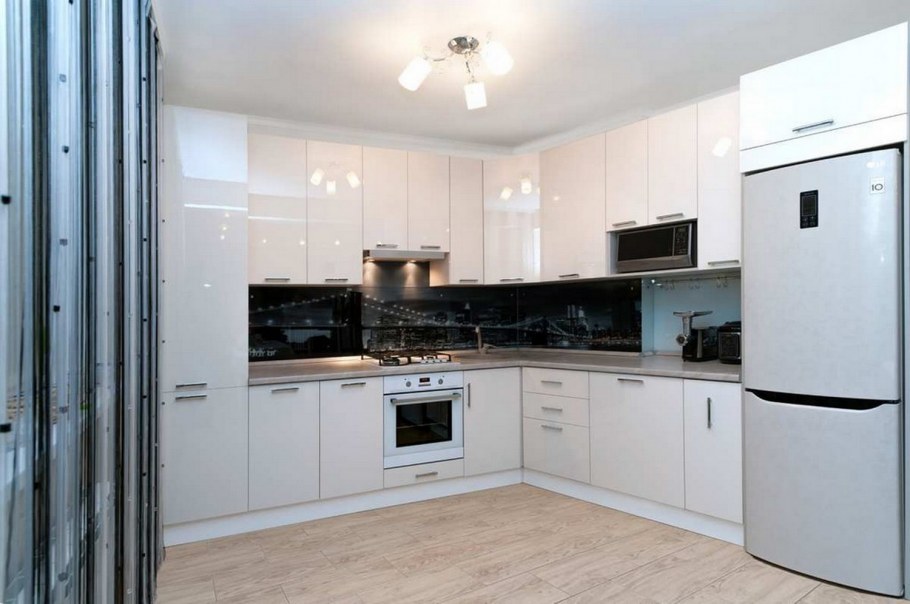 Пластик Арпа белый глянец