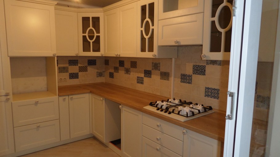 Фасад кухни без фрезеровки