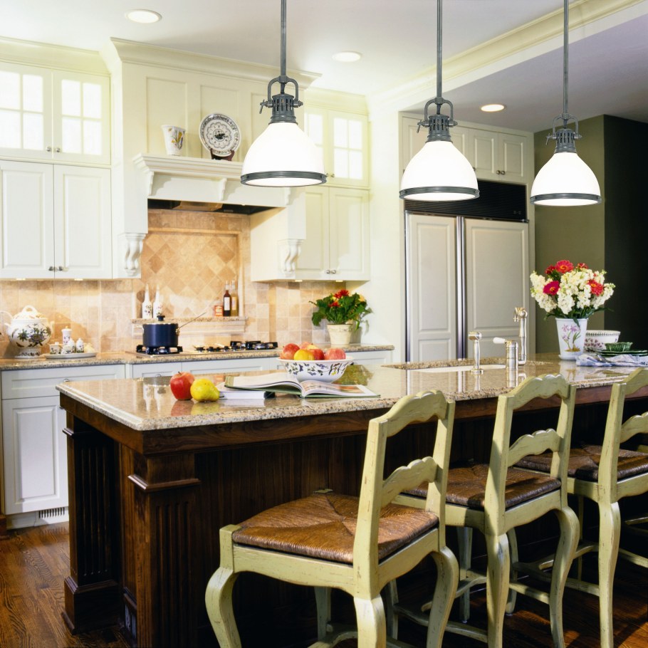 Кухня в американском стиле интерьер