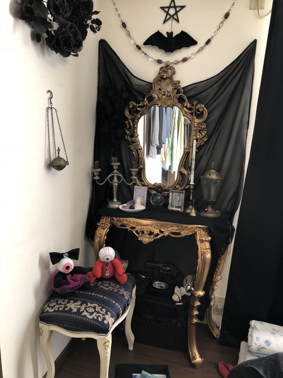 Готические украшения для комнаты