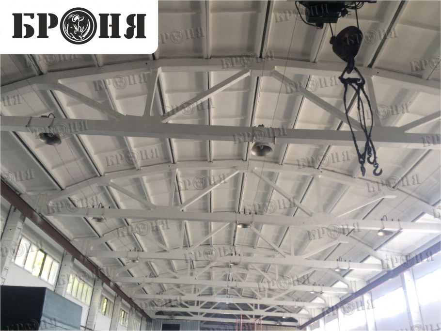 Потолок в цеху