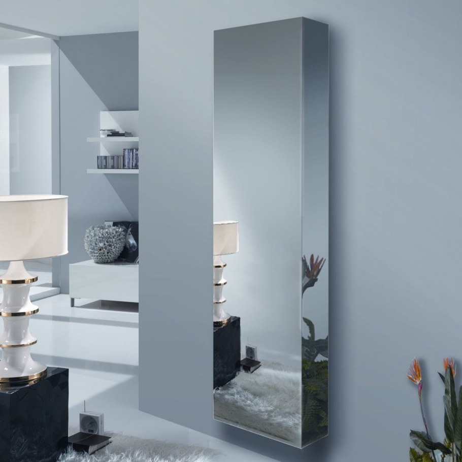 Зеркальный шкафчик в прихожую