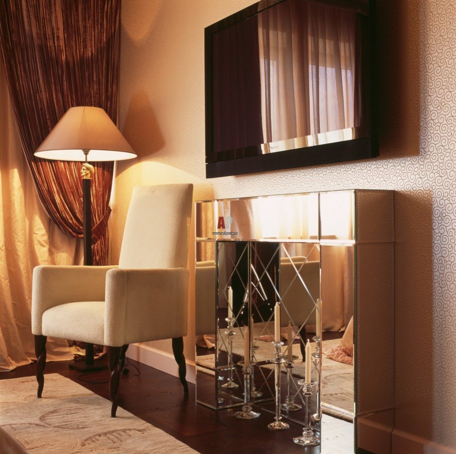 Зеркальный камин в интерьере