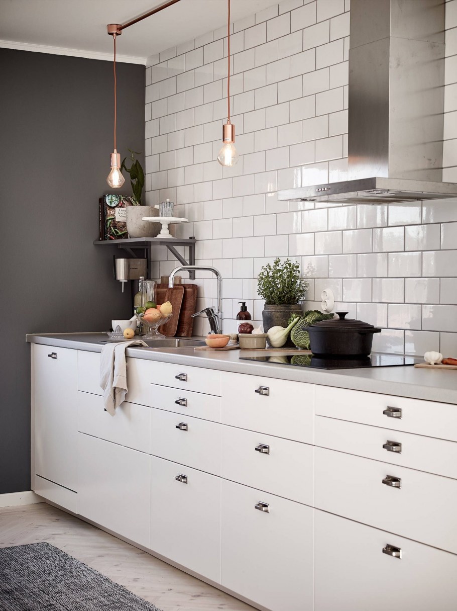 Кухня лофт с деревянной столешницей