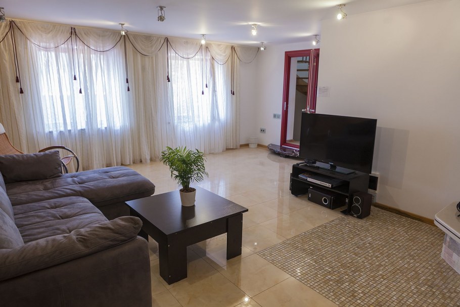 Приват Хаус